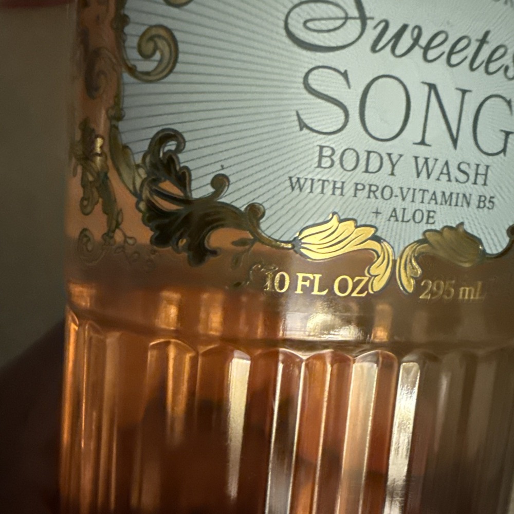 Bath & Body Works Lot of 3 Bottles Sweetest Song Body Wash Shower Gel 10 oz‎ - Picture 5 of 5